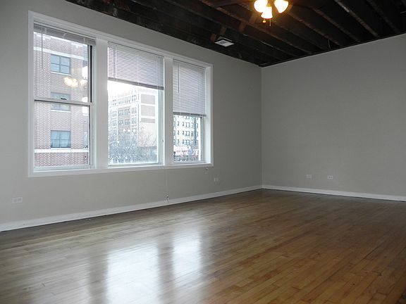 2nd image of 1222 W Wilson Ave Unit 2W