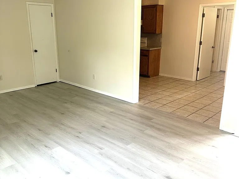 1706-08 Jennifer Cir — Photo 6