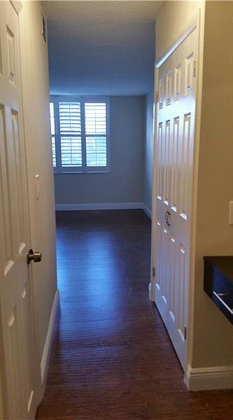 1st image of 2780 NE 183rd St APT 609