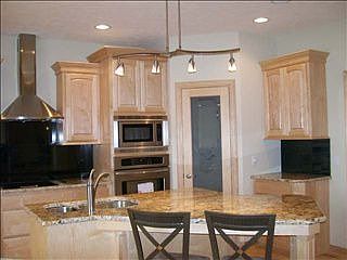 4th image of 10482 S 179th St