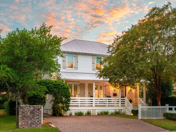 913 Pitt St, Mount Pleasant, SC 29464