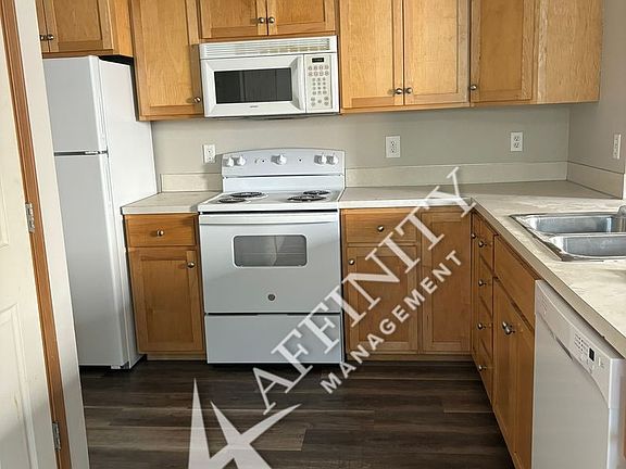 2nd image of 4527-4545 S Junett St #4547B