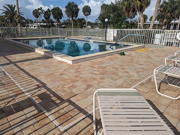 Community Pool 