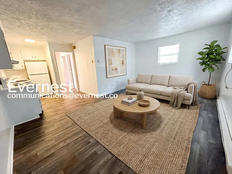 Oakwood Apartments — Photo 16