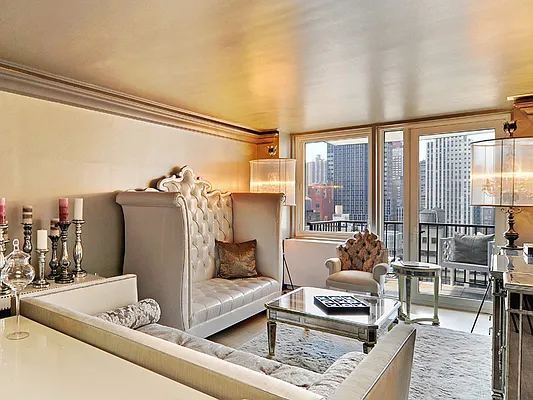 Sold by Sotheby's International Realty | media 3