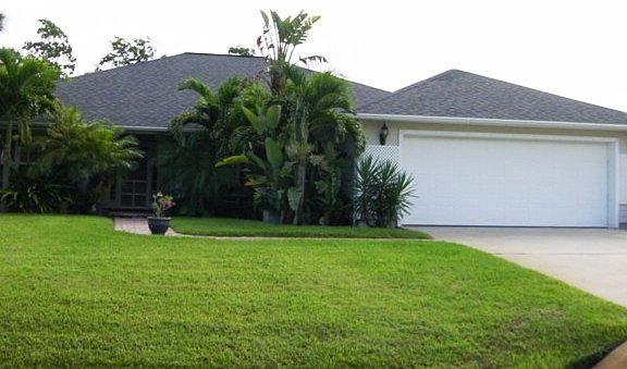 3642 River Woods Drive Exterior