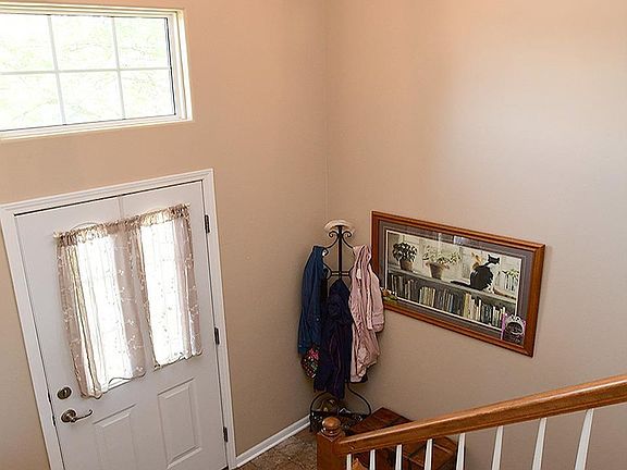 3rd image of 14274 Redick Ave