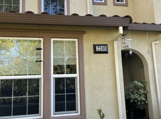 2240 Bell Flower Ln, Santa Rosa, CA 95404