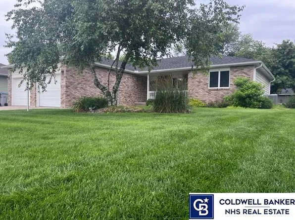 1657 N 1st St, Seward, NE 68434