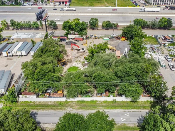9017 Dodson St, Houston, TX 77093