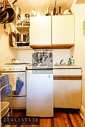 Rented by ZealEstate Group Inc