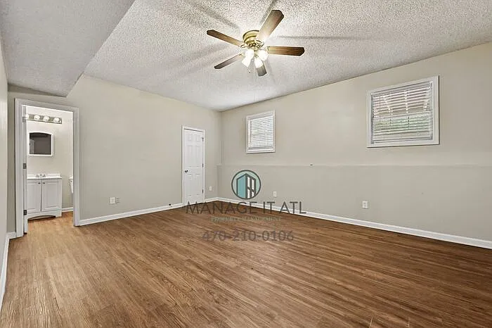 4615 Wheeler Creek Dr — Photo 40