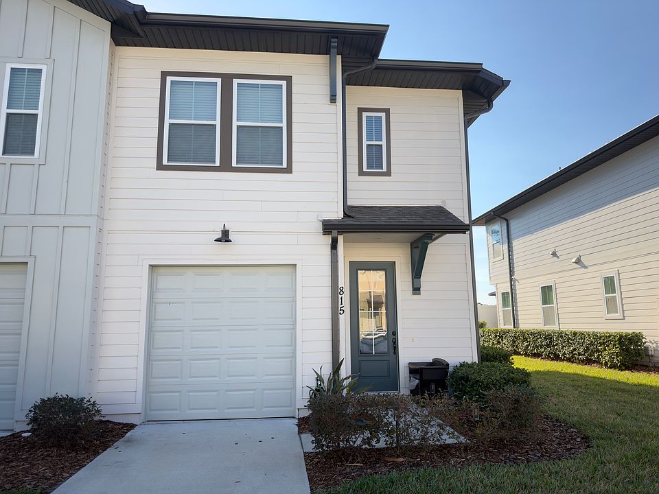 1st image of 815 Longboat Dr