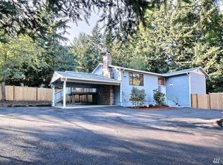 306 S 180th Ct, Seattle, WA 98148