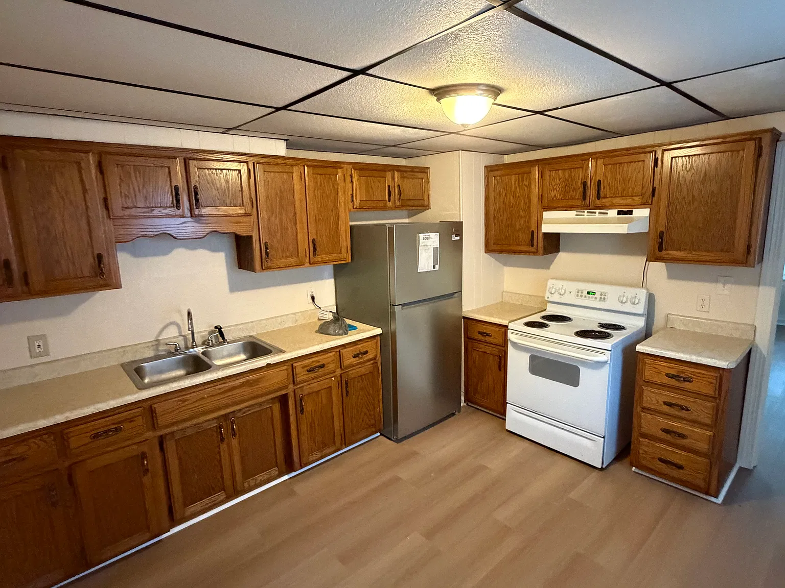 2 bed, 894 sqft, $1,000 — Photo 3