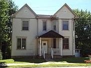 1st image of 404 E Beau St