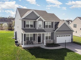 3815 Country Dr, Dover, PA 17315