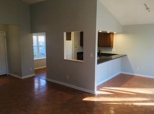 6026 Coltswood Ct, Charlotte, NC 28211
