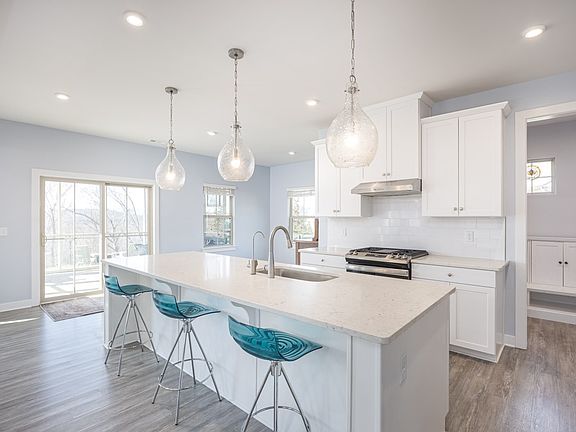5th image of 7145 Sky Meadow Dr