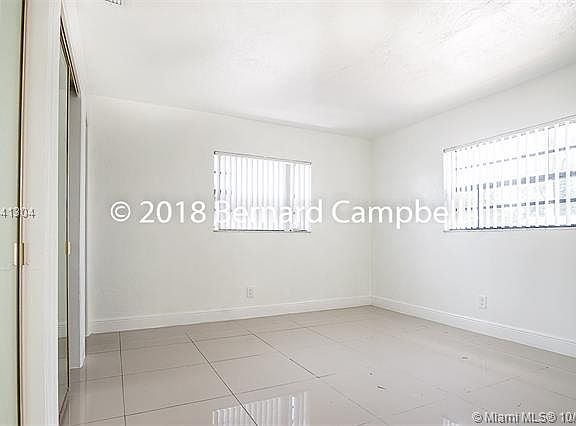 3rd image of 900 NW 23rd Ter