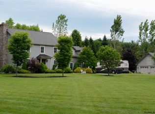 24 Arnold Rd, Malta, NY 12020