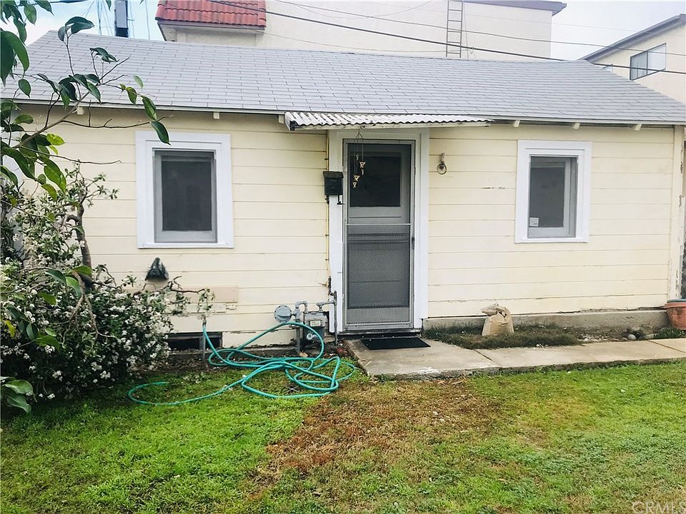 1st image of 305 1/2 N Monterey St