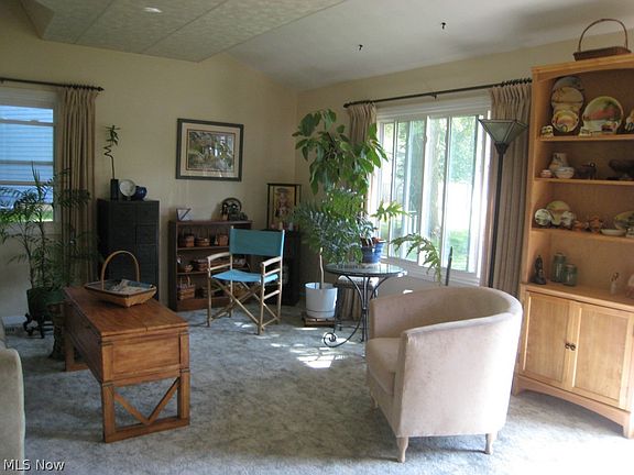 4th image of 2258 Santom Cir N