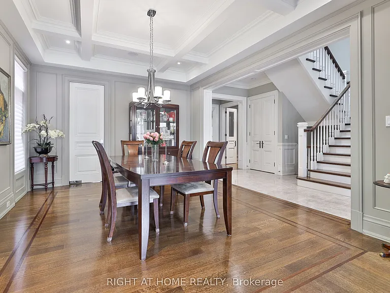 154 Munro Blvd — Photo 6