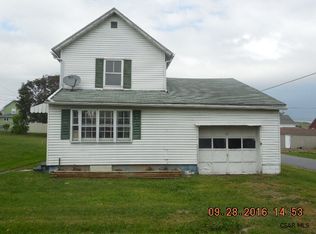 23 N 4th St, Cairnbrook, PA 15924