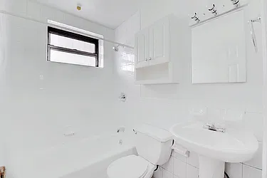Rented by Urbane Brokerage