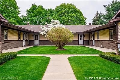 1st image of 7513 Pinegrove Dr