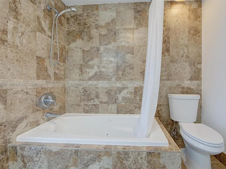 2441 Swanson Ave — Photo 21