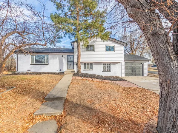 608 Evanston Street, Aurora, CO 80011