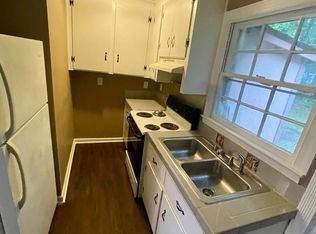 8842 Deerwood Dr, Charleston, SC 29406