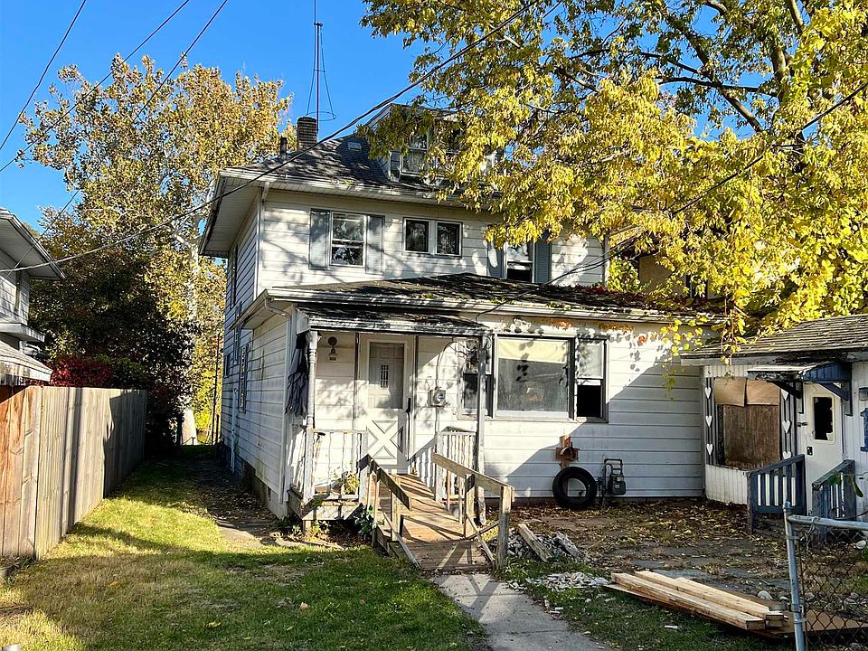 715 Riverside Dr, South Bend, IN 46601 Zillow