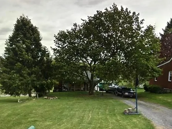 110 Summit Ave, Midland, PA 15059