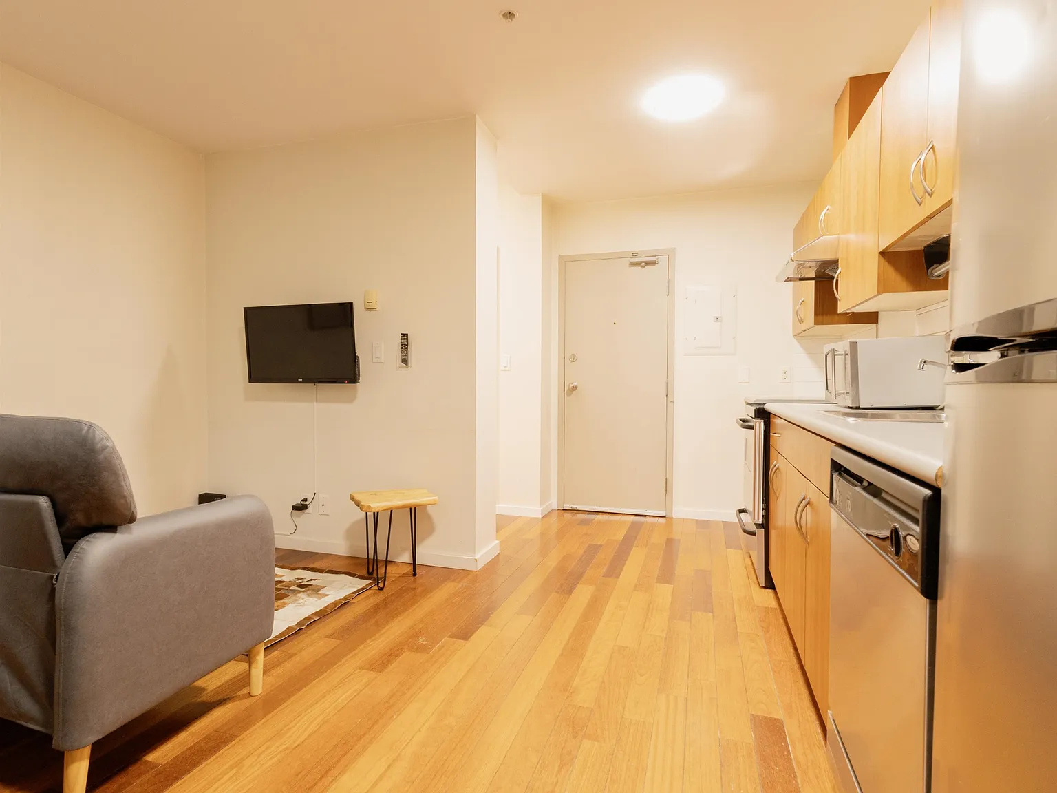 1 bed, 614 sqft, $2,590 — Photo 1