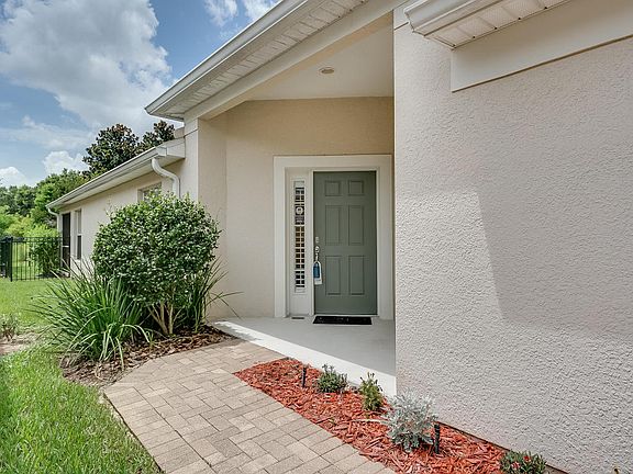 3rd image of 8974 Tropical Bend Cir