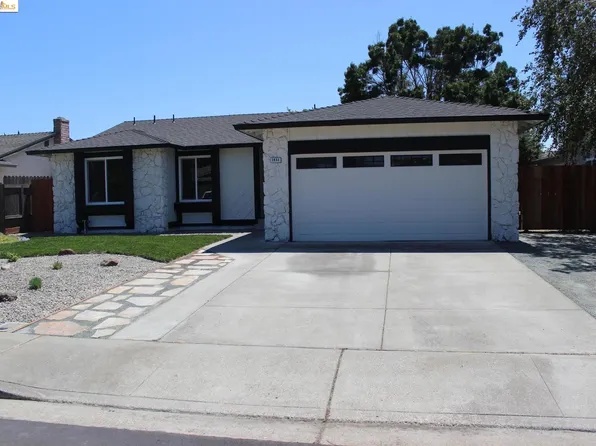1451 Drake Ct, Oakley, CA 94561