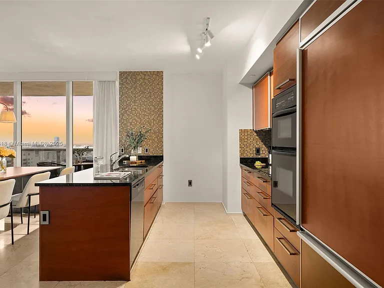 1830 S Ocean Dr #2306 — Photo 8