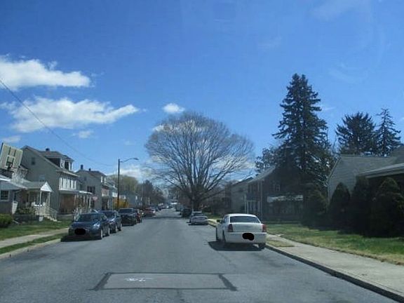 Exterior Neighborhood (street photo)