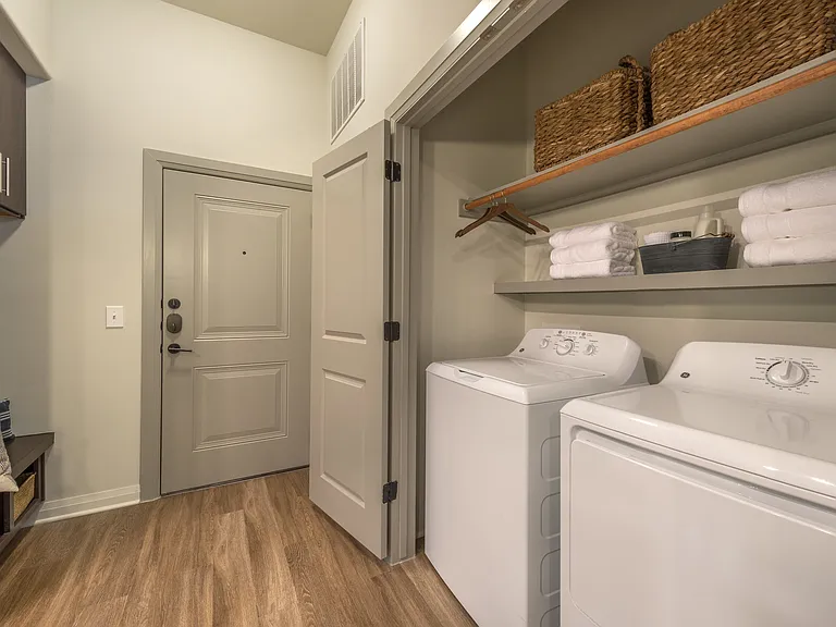 Overture Fairview 55+ Apartment Homes — Photo 13