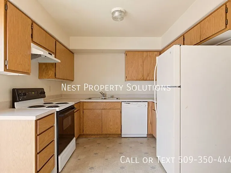 1818 W Crouse St #1 — Photo 11