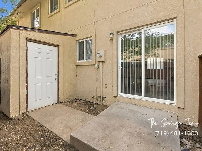 3014 Starlight Cir — Photo 31
