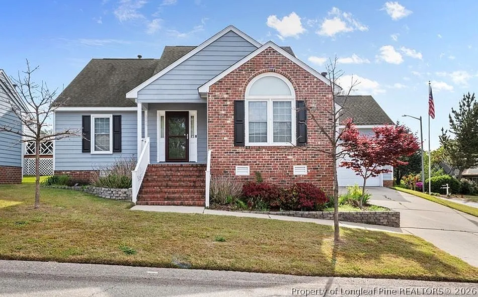 3 bed, 2.5 bath, 1685 sqft, $1,775 — Photo 1