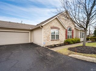 4 Scarborough Village Dr, Centerville, OH 45458