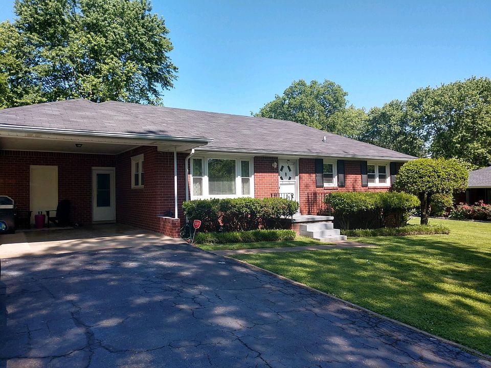1st image of 1112 Langwood Dr