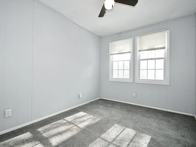 441 Ohio Ave — Photo 18
