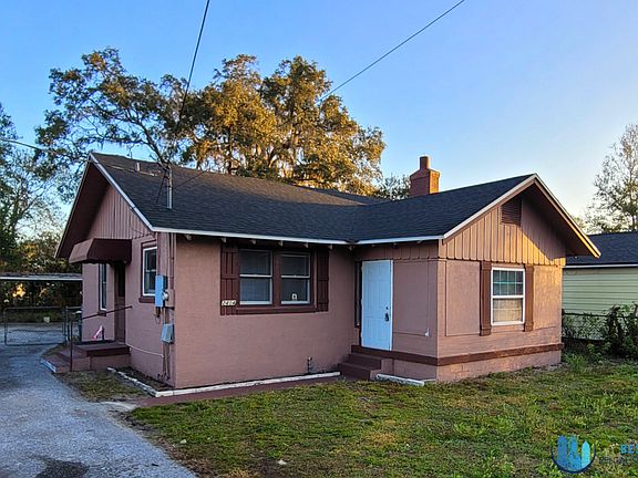 2nd image of 2414 E Magnolia St