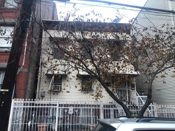 377 E 154th St, Bronx, NY 10455